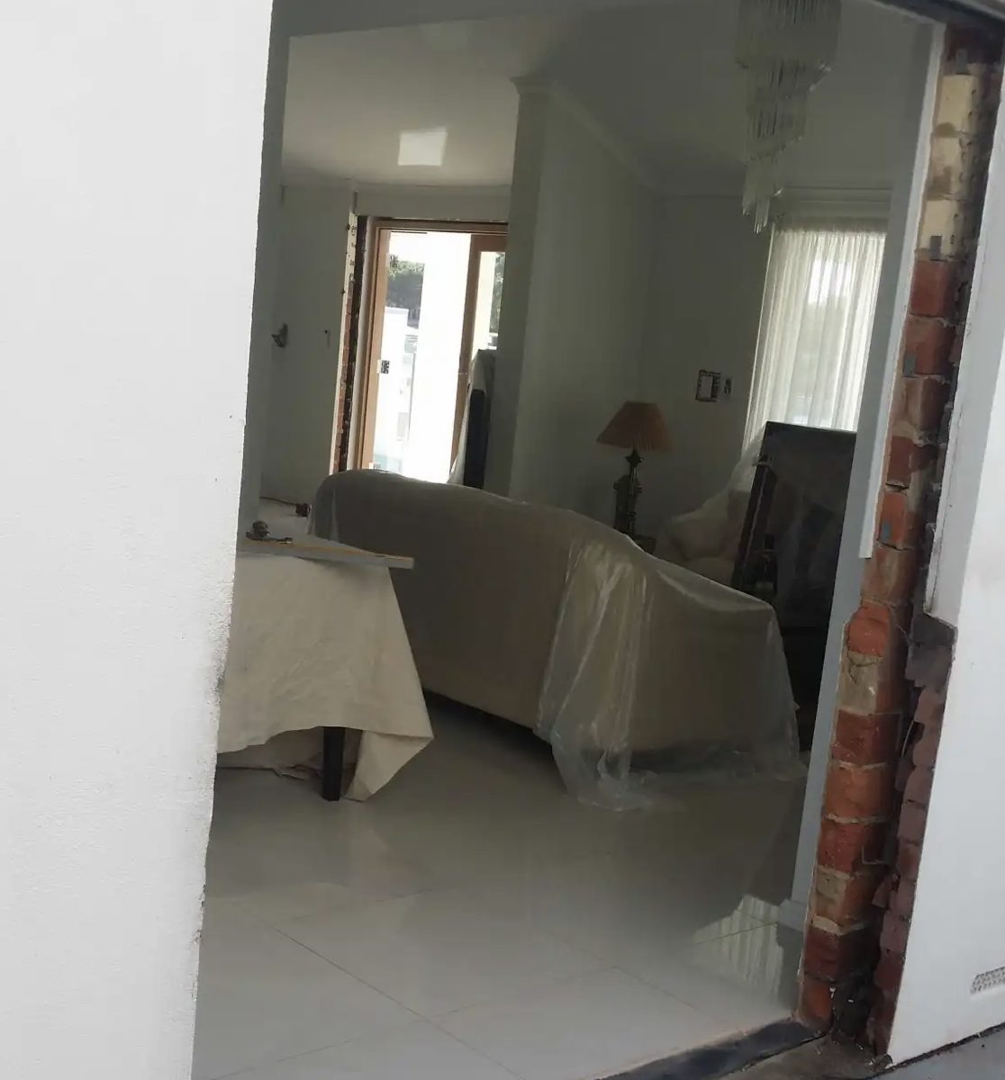 155E3EEC-1D94-4BA2-B54E-1DD95D635CEE