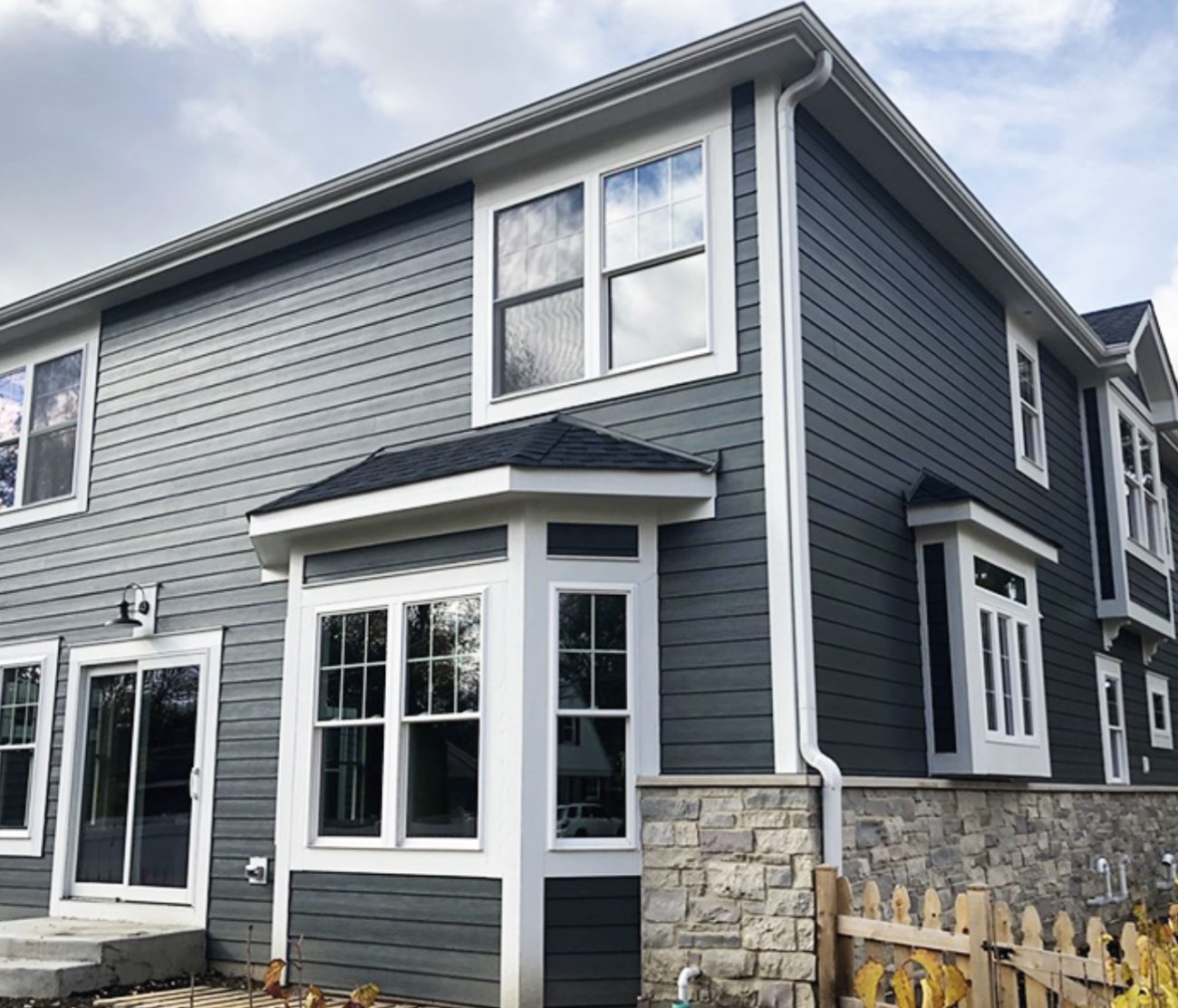 45AC3684-6B4F-4318-943F-FA28D57A2C29