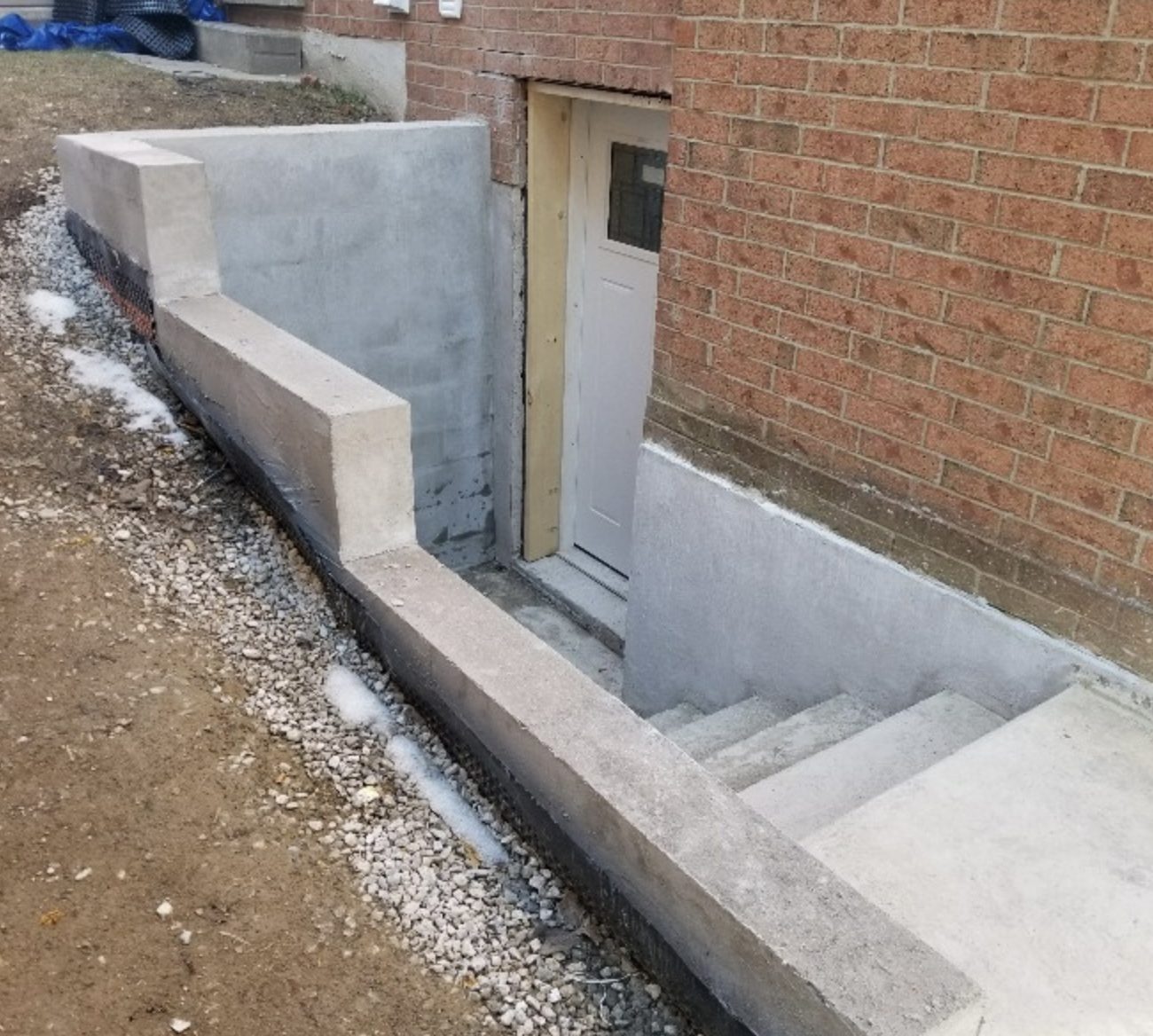 A0EF3D12-C235-4C4F-A441-6A981B65241C