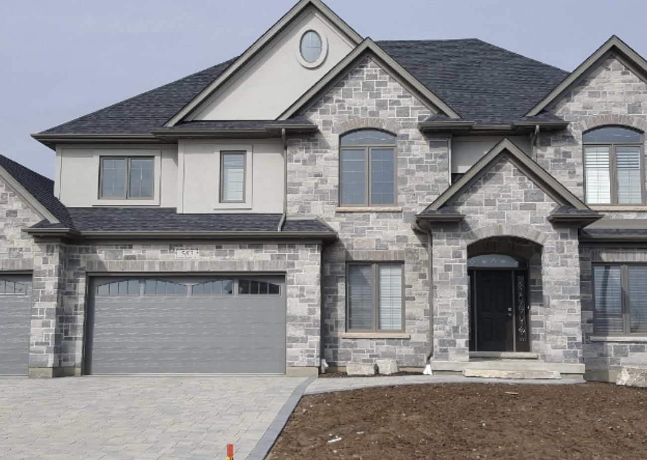 E16C20D2-FE5A-498E-AA83-83CFE3A8235A